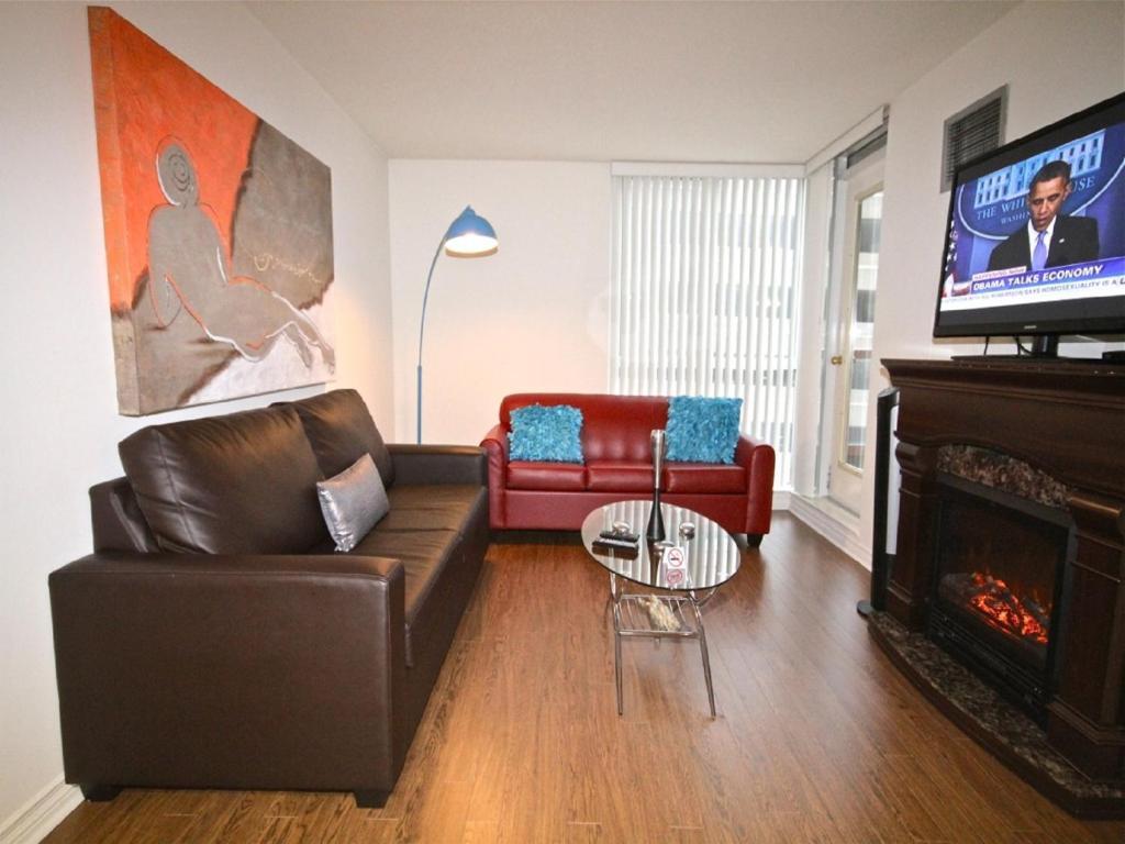 Glen Grove - Conservatory Tower Toronto Bilik gambar